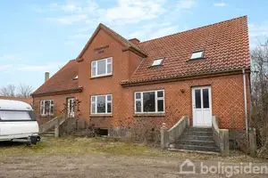 Landejendom på Skovsmindevej 28, 8963 Auning