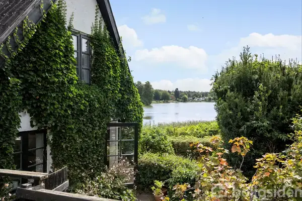 Villa på Søstien 3B, 3460 Birkerød