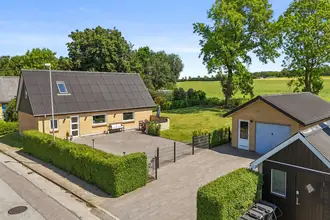 Villa på Poldervej 10, 9700 Brønderslev