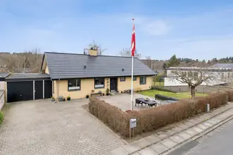 Villa på Ellemarken 10, 8600 Silkeborg