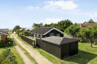Fritidshus på Fyrrestien Vest 18, Bjerge Sydstrand, 4480 Store Fuglede