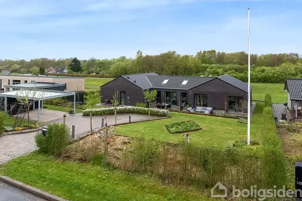 Villa på Under Rødtjørnen 14, 7500 Holstebro