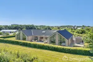 Villa på Højdedraget 186, 9530 Støvring