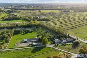 Landejendom på Hyldevangen 4, 2630 Taastrup