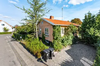 Villa på Frødingsvej 1, Rønne, 3700 Rønne