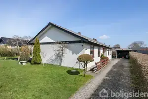 Villa på Snehvidevej 4, 9700 Brønderslev