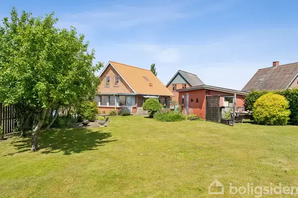 Villa på Hovedgaden 47, 8860 Ulstrup