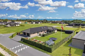 Villa på Vangkærvej 8, 9300 Sæby
