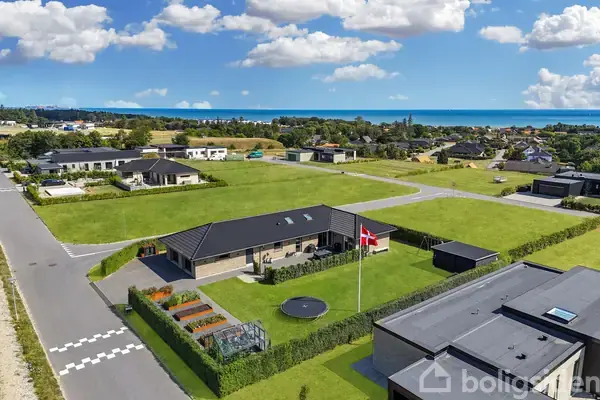 Villa på Vangkærvej 8, 9300 Sæby