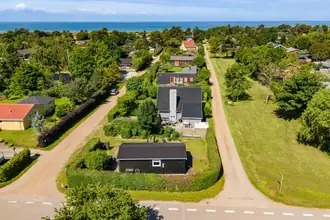 Fritidshus på Strandlodsvej 2, Bjerge Sydstrand, 4480 Store Fuglede