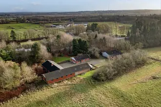 Landejendom på Restrup Engvej 36, 9000 Aalborg