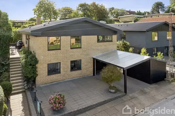 Villa på Falkevej 15, 9800 Hjørring