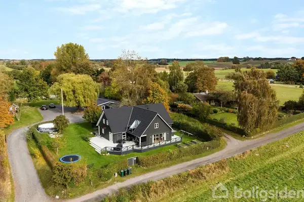 Villa på Holmehuse 17A, 4000 Roskilde