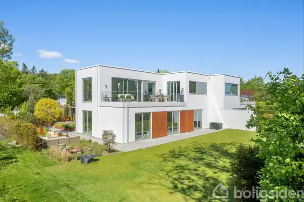 Villa på Vedbæk Strandvej 330A, 2950 Vedbæk