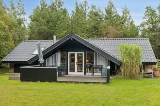 Fritidshus på Skovsletten 10, 9493 Saltum