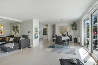 Villa på Skovvangsvej 46, Strøby Egede, 4600 Køge