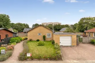 Villa på Thujavej 10, 7400 Herning