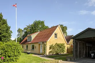 Villa på Hjelmgade 16, Hjelm, 4780 Stege