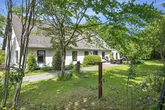 Villa på Lundgårdsvej 13, Uggerby, 9800 Hjørring