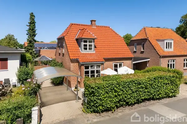 Villa på Gustav Loses Alle 5, 4800 Nykøbing F