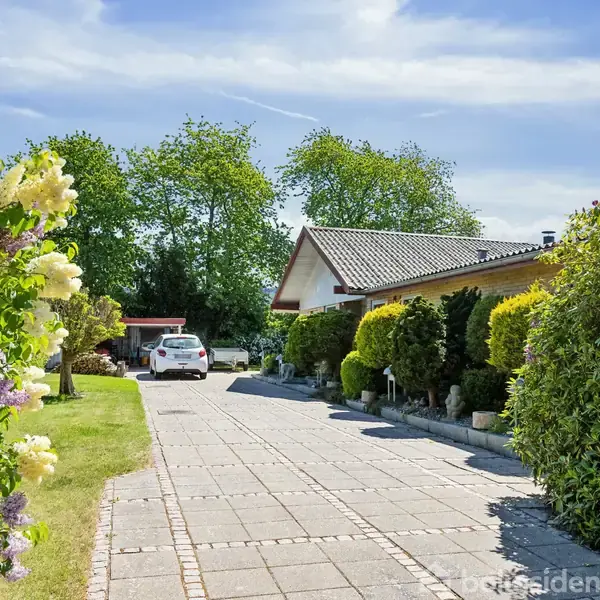 Villa på Granvej 4, 3200 Helsinge
