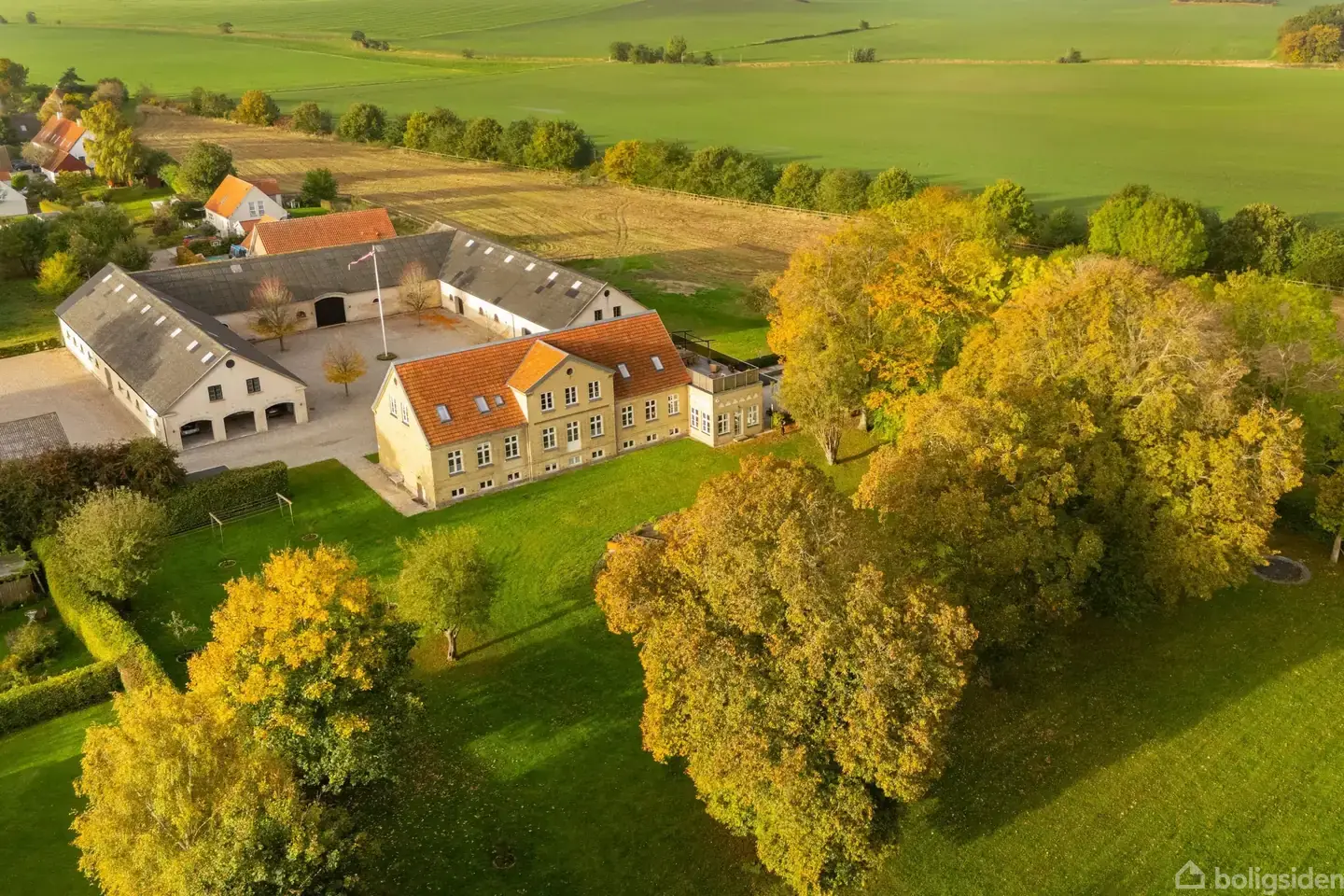 Landejendom på Kollerød Bygade 6, 3450 Allerød