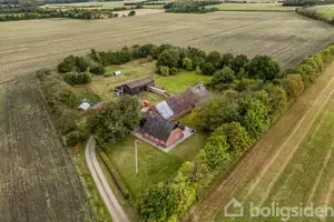 Landejendom på Agerkrogvej 7, 6862 Tistrup