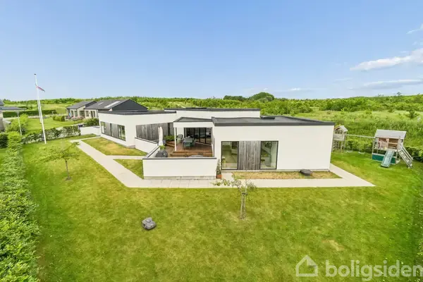 Villa på Hørbakken 5, 8382 Hinnerup