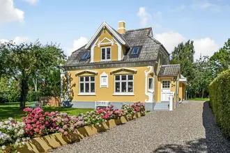 Villa på Kirkevej 24, Strynø, 5943 Strynø
