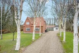 Landejendom på Rudholmvej 4, Søhale, 6715 Esbjerg N