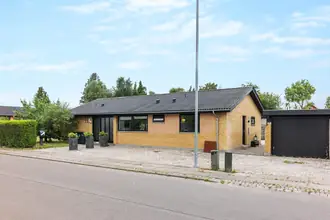 Villa på Skolegade 14, 4840 Nørre Alslev