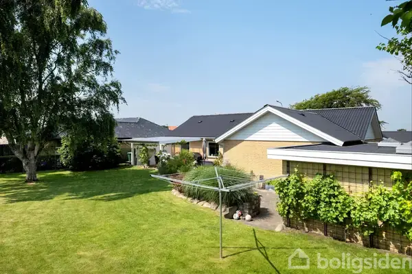 Villa på Skånevej 4, 9670 Løgstør