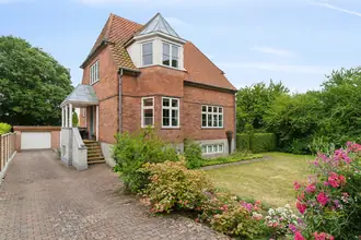Villa på Haslevej 106, Rønne, 3700 Rønne