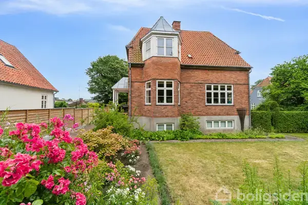 Villa på Haslevej 106, 3700 Rønne