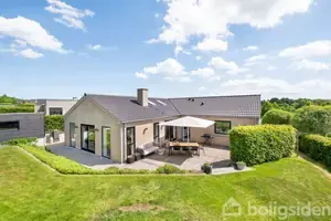 Villa på Elverhøjen 94, 8370 Hadsten