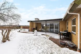 Villa på Rønnevej 16, 7323 Give