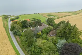 Villa på Strandbyvej 4, Strandby, 5953 Tranekær