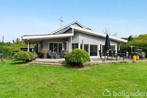 Villa på Skovbrynet 7+9, 4773 Stensved