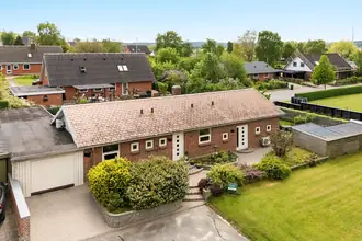 Villa på Sverigesvej 12, 8370 Hadsten
