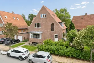 Villalejlighed på Fengersvej 32, 1., 5230
