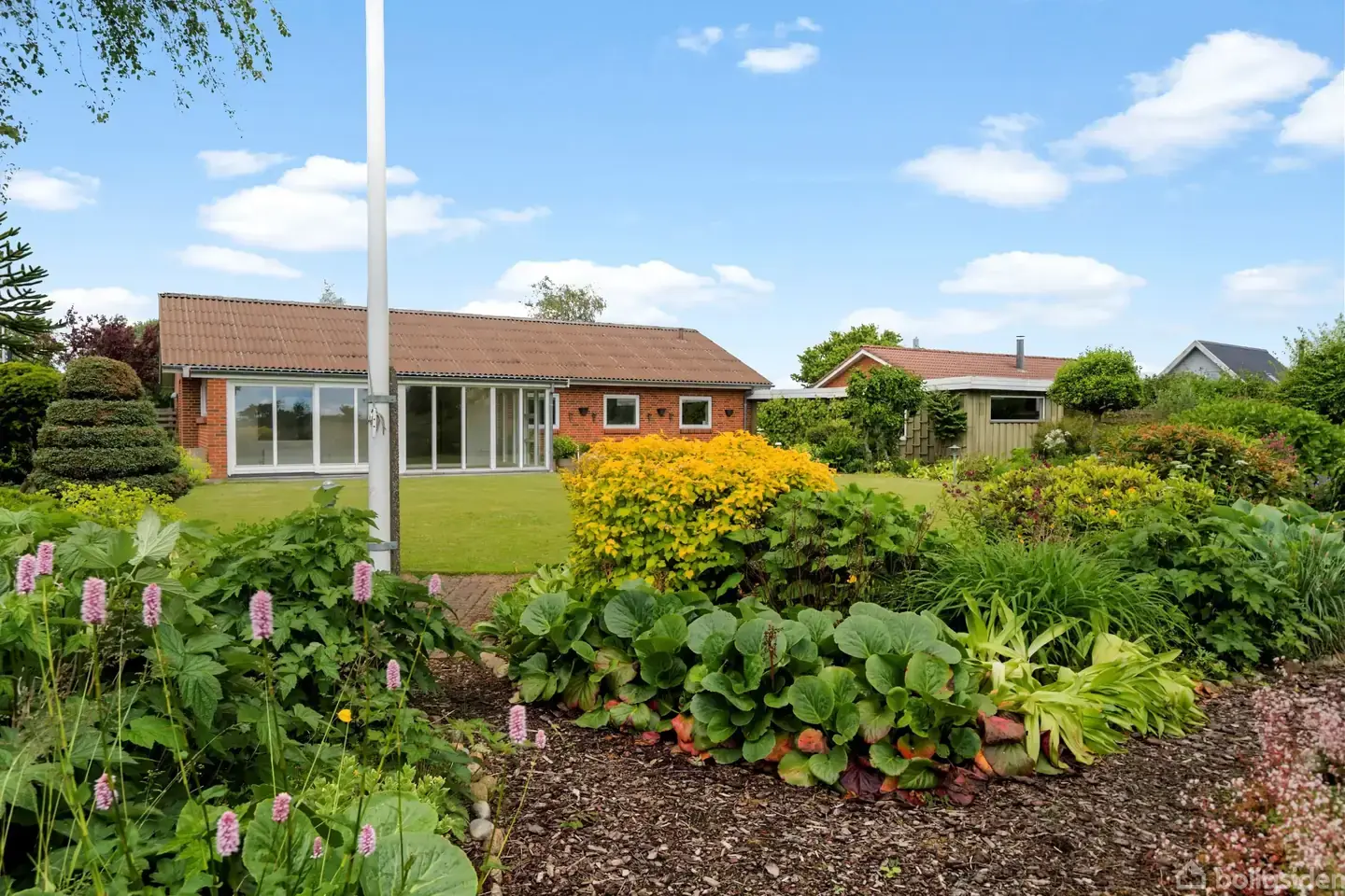 Villa med fantastisk udsigt og flot have