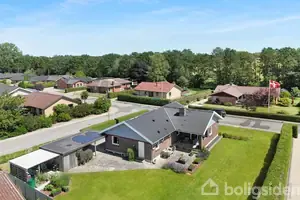 Villa på Nobisvej 8, 9300 Sæby