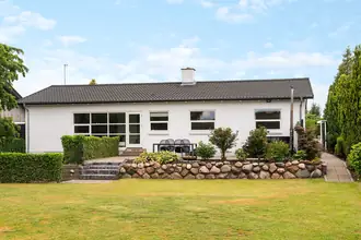 Villa på Tværvang 5, Lindenborg, 4000 Roskilde