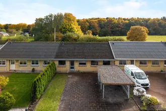 Rækkehus på Guldsmedevænget 281, Hjallese, 5260 Odense S