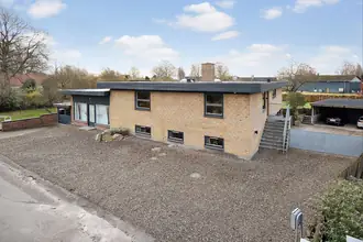 Villa på Kirkevej 10, Vejle, 5672 Broby