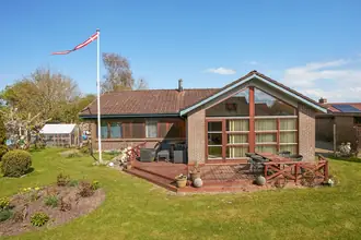 Villa på Idrætsvej 3, 7140 Stouby