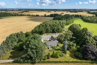 Landejendom på Øllemosevej 10, Simmendrup, 4690 Haslev