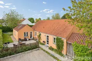 Villa på Damgårdsvej 27, 2990 Nivå