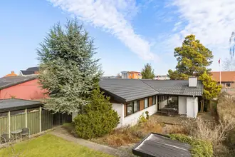 Villa på Kirkebjerg Allé 120, 2605 Brøndby