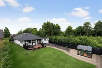 Villa på Farvergade 7, Fjelstervang, 6933 Kibæk